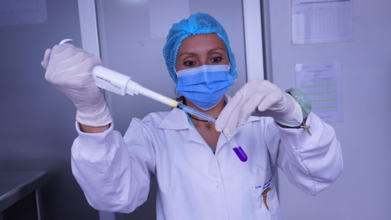 Laboratorio Cinco